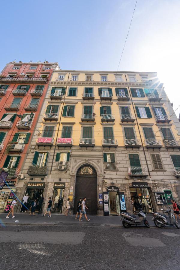 Appartamento Via Toledo 55 - Palazzo Della Porta Napoli Esterno foto